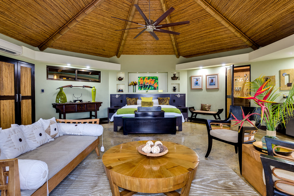 Oceanview Villa with Private Pools