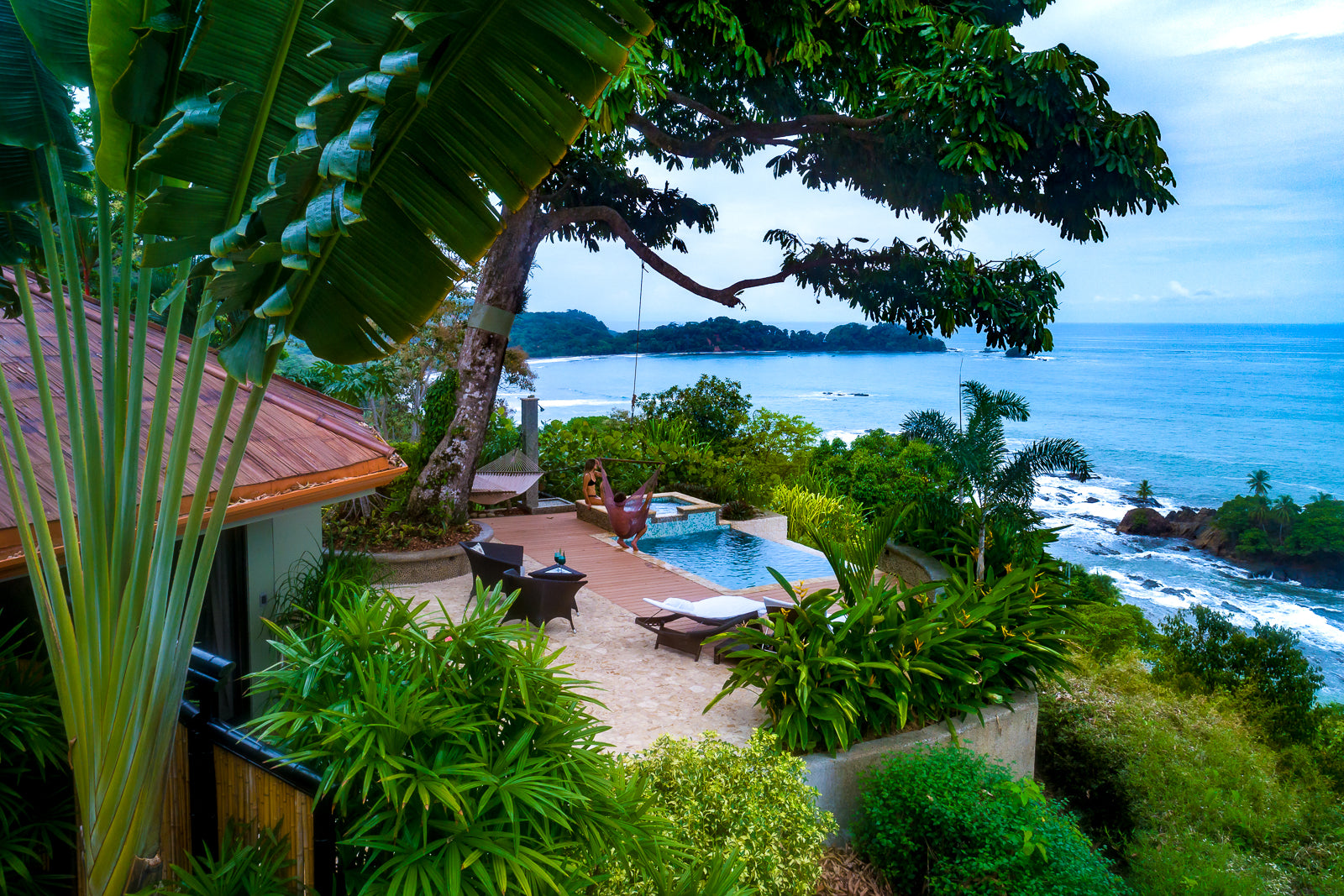 Oceanview Villa with Private Pools