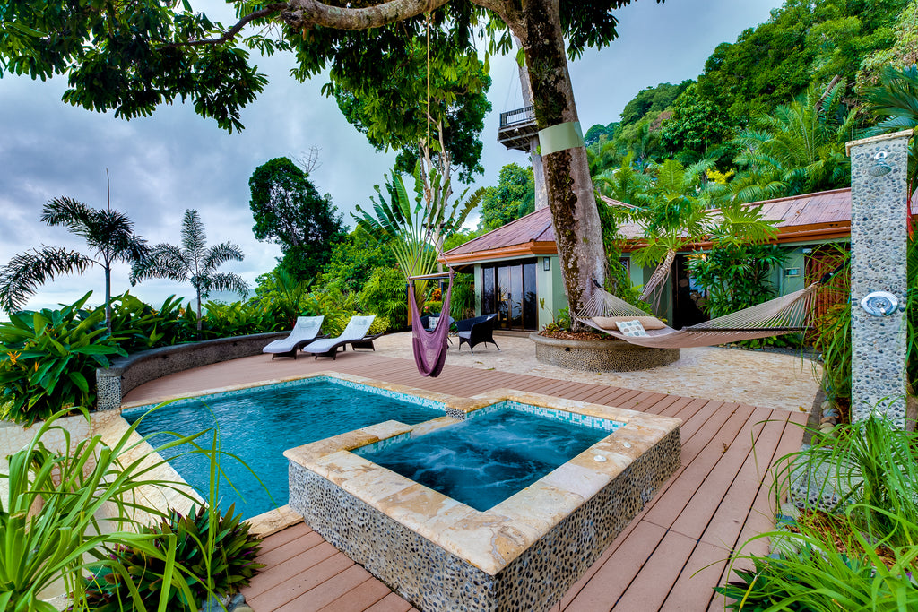Oceanview Villa with Private Pools